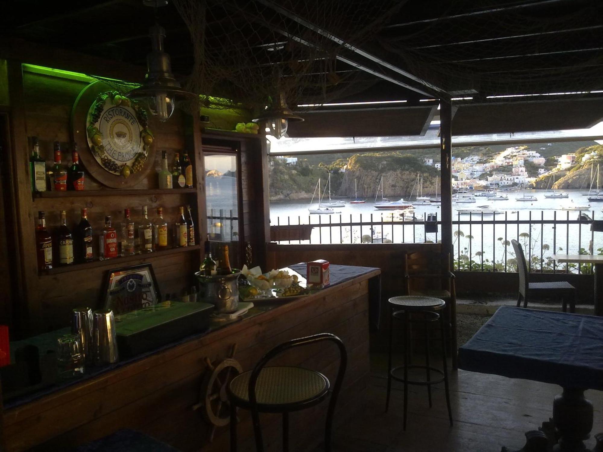 Hotel La Baia ポンツァ エクステリア 写真