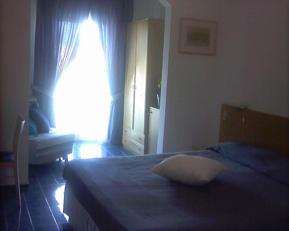 Hotel La Baia ポンツァ 部屋 写真
